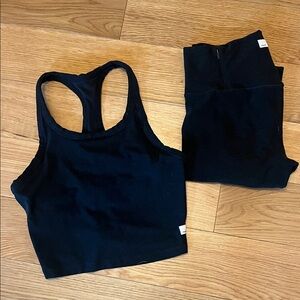 Vuori Black Tank and Clean Elevation Leggings Set medium